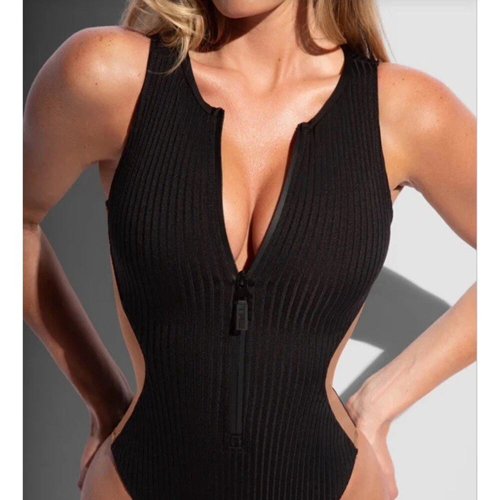 Ta3 Crewy Ribbed One Piece Shapewear Swim Black Tan Size Small R/L Cheeky NWT